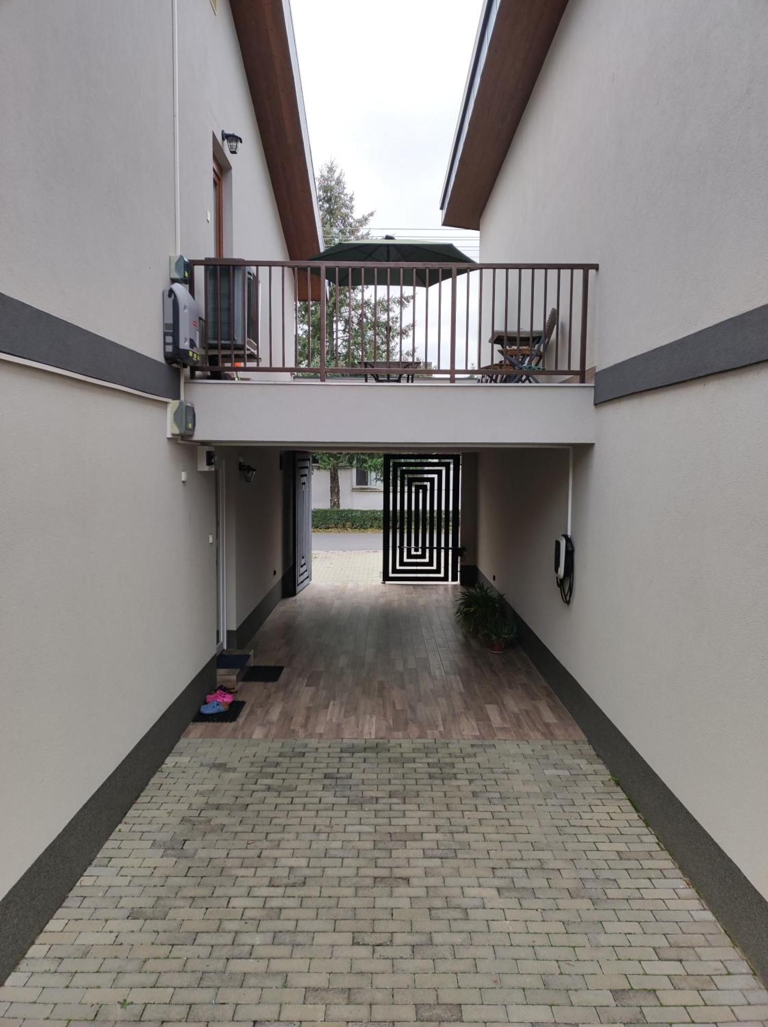 Szíriusz Apartman Gyula